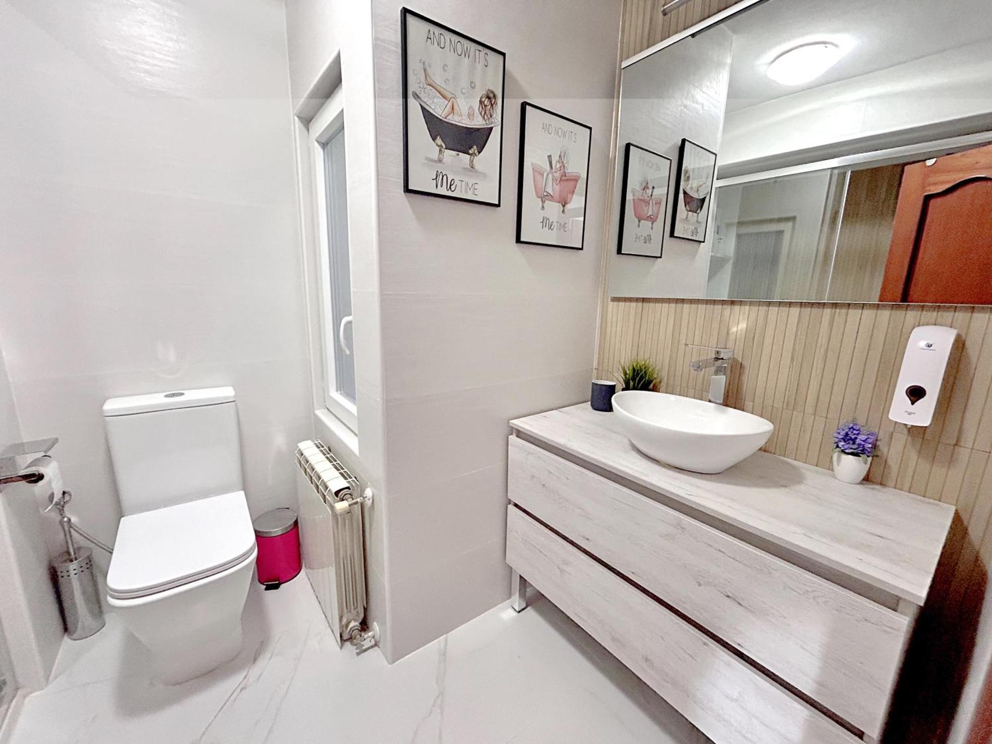 Ferienwohnung Nuevo Cerca Centro , Wifi Y Calefaccion Oviédo Exterior foto
